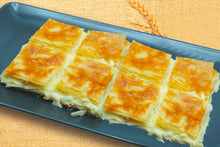 Load image into Gallery viewer, Three Cheese Pastry - Su Boregi